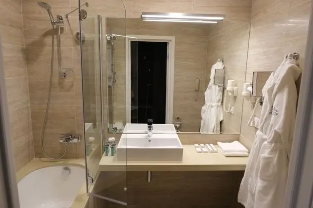 Standard Tek Büyük veya İki Ayrı Yataklı Oda