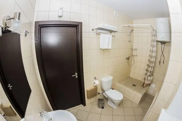 Comfort Tek Büyük Yataklı Oda