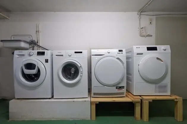 Basic Tek Büyük Yataklı Oda