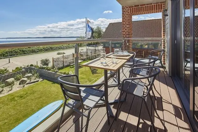 Deluxe Tek Büyük Yataklı Oda, Balkon, Deniz Manzaralı