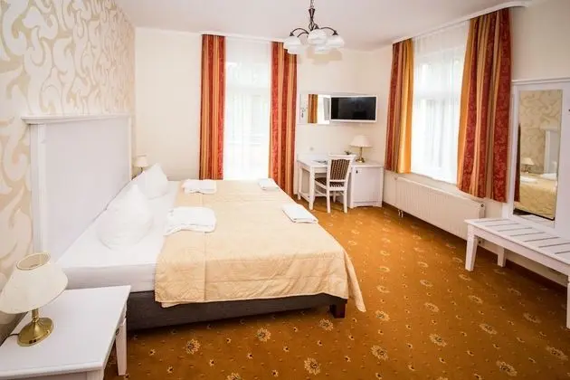 Tek Büyük Yataklı Oda (in the Villa Buildings)