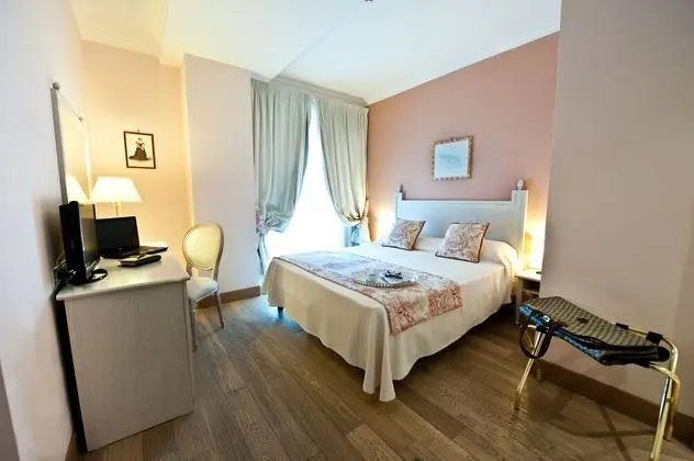 Standard Tek Büyük veya İki Ayrı Yataklı Oda (Spa Access - 1 hour)