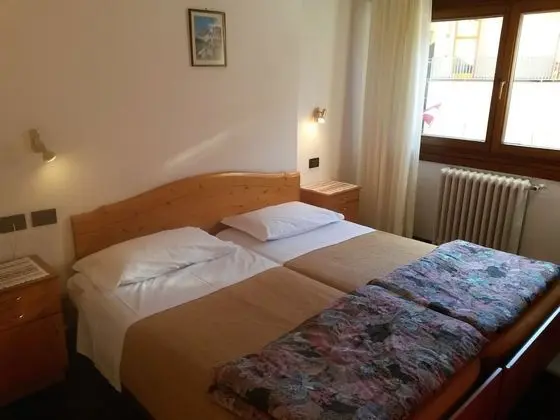 Tek Büyük veya İki Ayrı Yataklı Oda