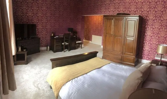 Deluxe Tek Büyük Yataklı Oda