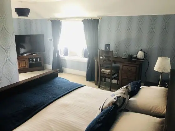 Deluxe Tek Büyük Yataklı Oda