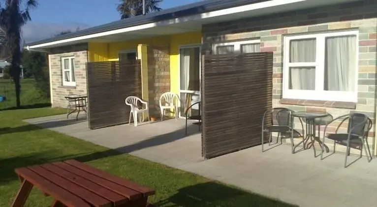 Basic Stüdyo, Engellilere Uygun, Park Manzaralı