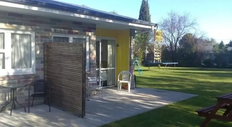Basic Stüdyo, Engellilere Uygun, Park Manzaralı