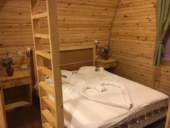 Bungalow, Bahçe Manzaralı