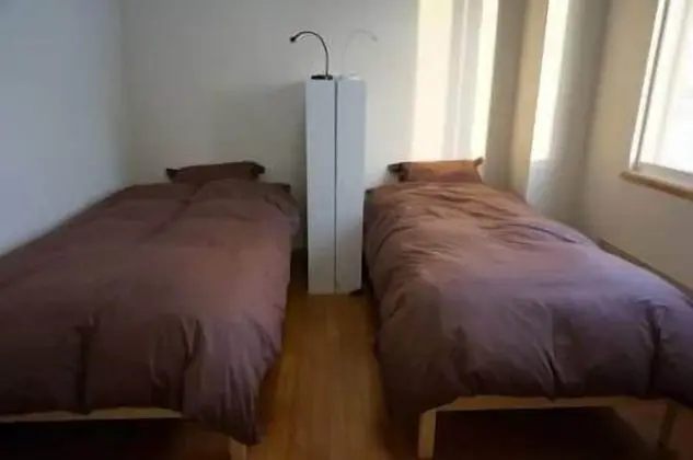 İki Ayrı Yataklı Oda, Ortak Banyo, Liman Manzaralı