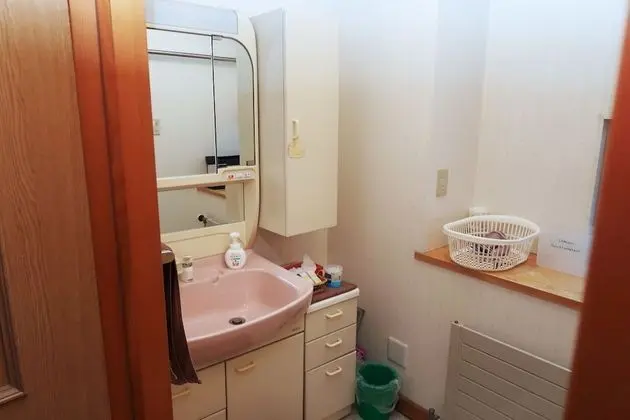 İki Ayrı Yataklı Oda, Ortak Banyo, Liman Manzaralı