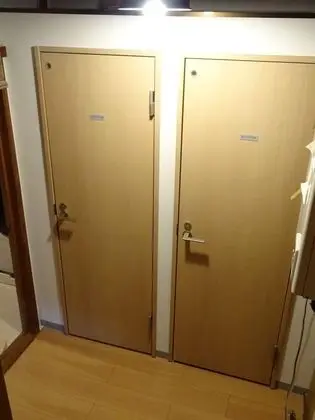 Basic Ortak Ranzalı Oda, Karma Ranzalı Oda, Sigara İçilmez