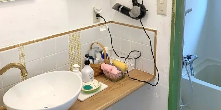 Basic Ortak Ranzalı Oda, Sadece kadınlar için, Sigara İçilmez, Ortak Banyo