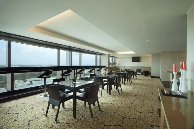 Club Oda, 1 En Büyük (King) Boy Yatak