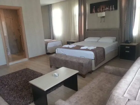 Standard Uc Kisilik Oda