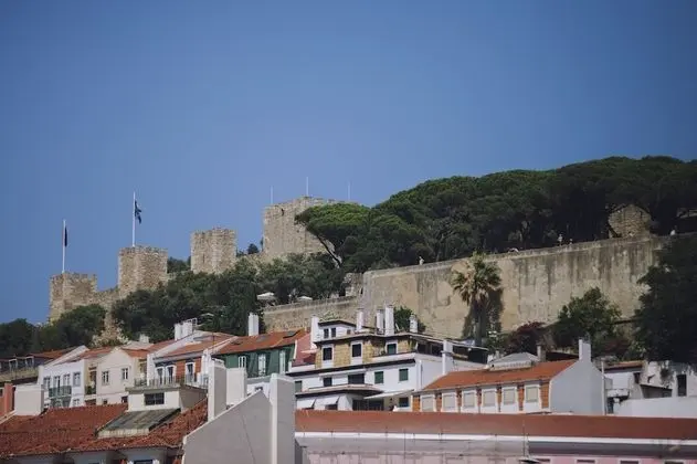 Apart Daire, 2 Yatak Odası, Balkon (Castle View)