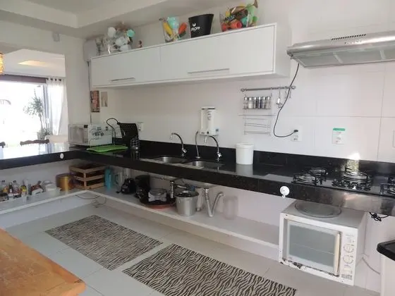 Ev, Birden Çok Yatak, Sigara İçilmez