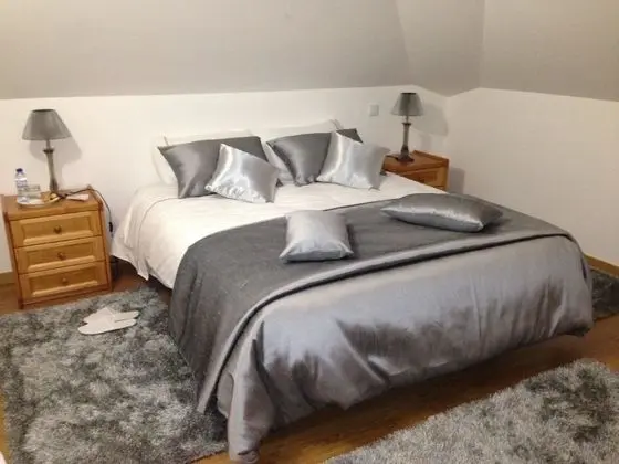 Tek Büyük Yataklı Oda, Ortak Banyo