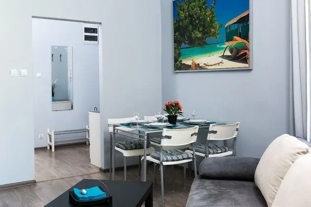 Superior Apart Daire, 2 Yatak Odası, Mutfak, Bahçe Manzaralı