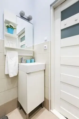 Superior Apart Daire, 2 Yatak Odası, Mutfak, Bahçe Manzaralı