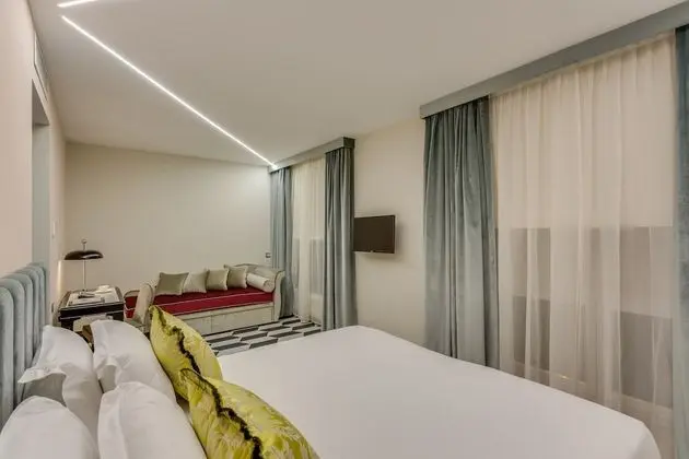 Standard Dört Kişilik Oda