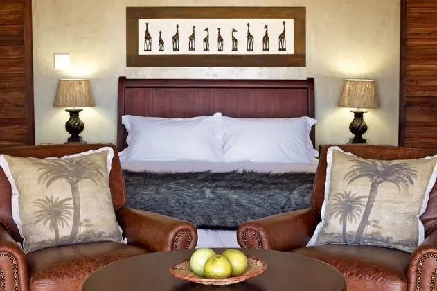 Deluxe Elegant Twin Room
