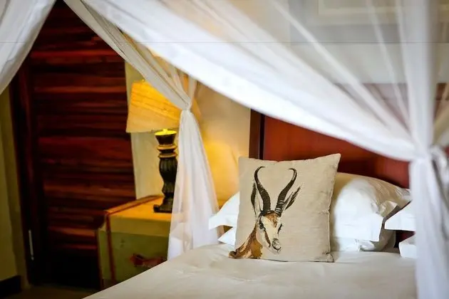 Deluxe Elegant Twin Room