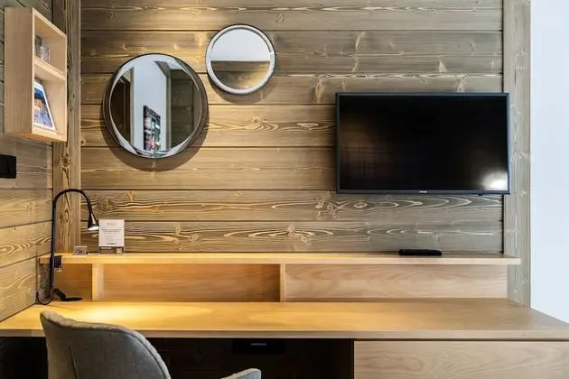 Comfort Tek Büyük Yataklı Oda (Kolmnock)