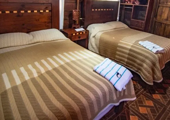 Kulübe, 2 Çift Kişilik Yatak