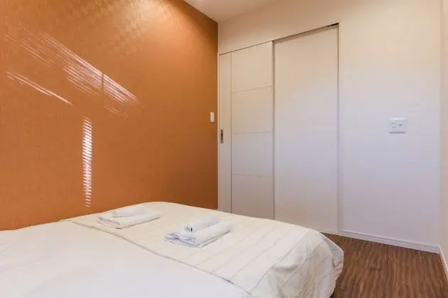 Ev (Private Vacation, 1F)