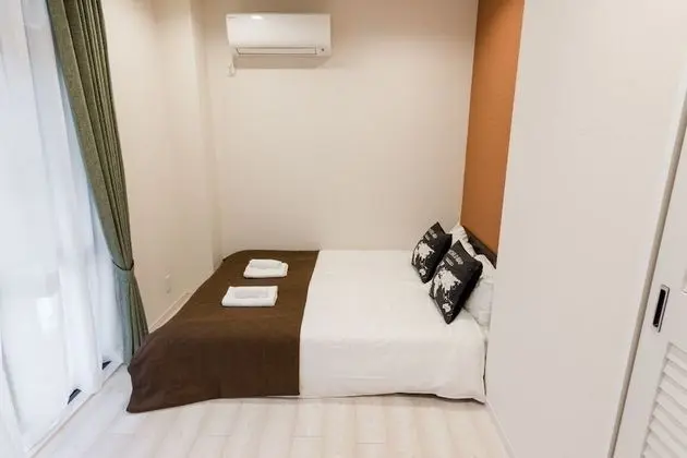 Ev (Private Vacation, 1F)