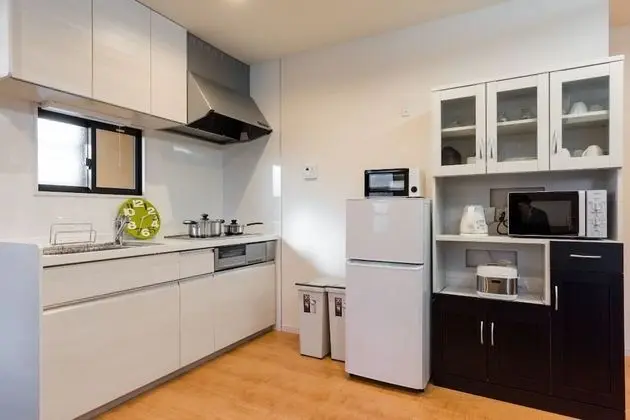 Ev (Private Vacation, 1F)