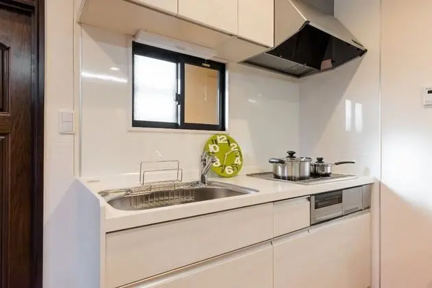 Ev (Private Vacation, 1F)
