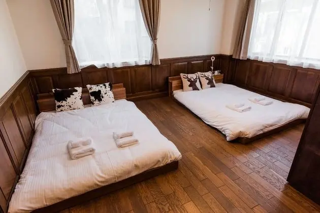 Ev (Private Vacation, 2F)