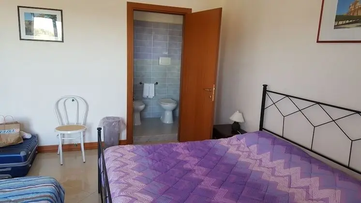 Üç Kişilik Oda