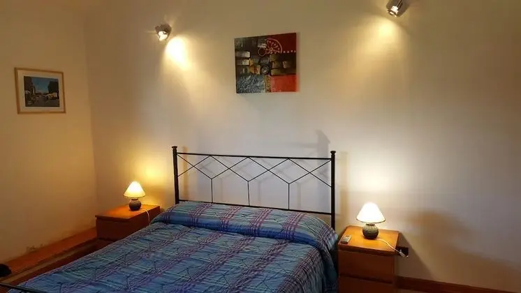 Üç Kişilik Oda