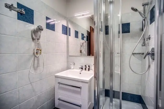 Classic Üç Kişilik Oda