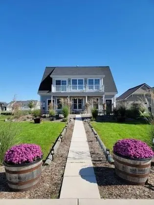 Kır Evi (Ottawa Farm House)