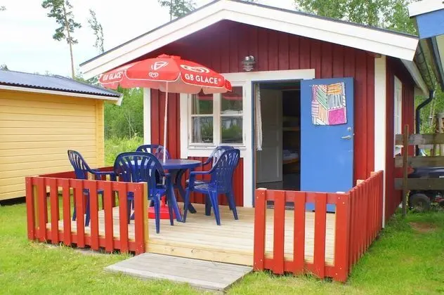 Family Kulübe (Storstugan)