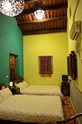 Dört Kişilik Oda, 2 Çift Kişilik Yatak