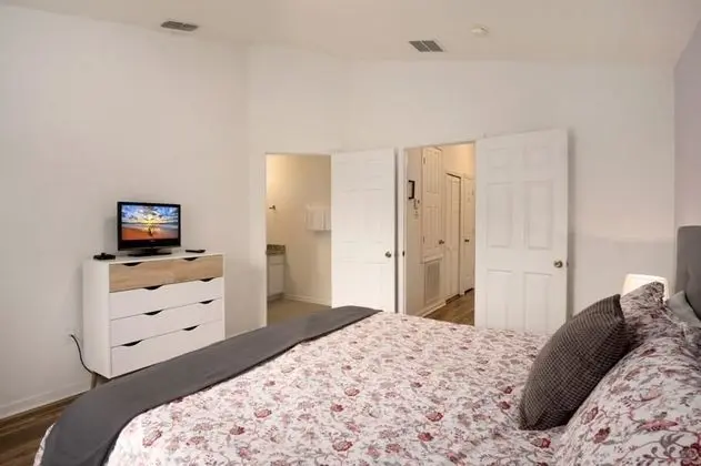 Ev, Birden Çok Yatak (Villa Otterspool - Windsor Hills )
