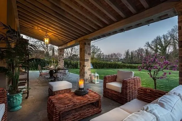 Villa, Sigara İçilebilir