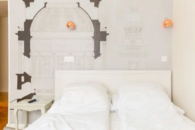 Premier Stüdyo, 1 Büyük (Queen) Boy Yatak