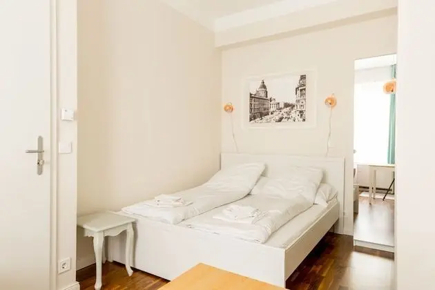 Standard Stüdyo, 1 Büyük (Queen) Boy Yatak