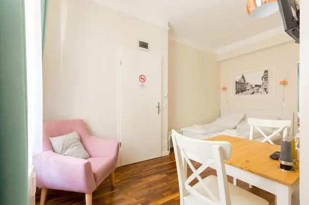 Standard Stüdyo, 1 Büyük (Queen) Boy Yatak