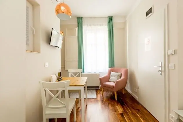 Standard Stüdyo, 1 Büyük (Queen) Boy Yatak