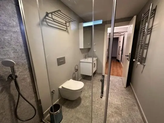 2+1 Daire, Sokak Manzaralı