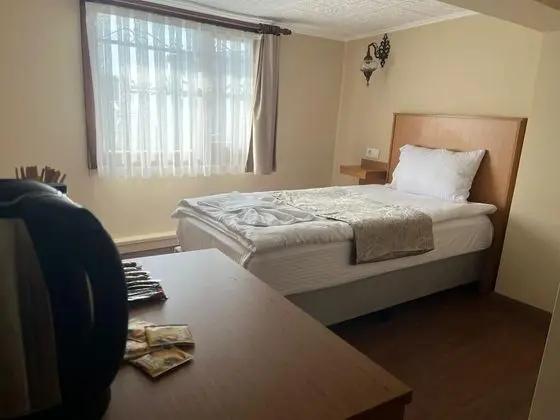 Deluxe Üç Kişilik Oda