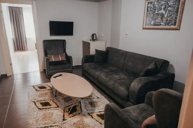 Aile Suiti, Şehir Manzaralı