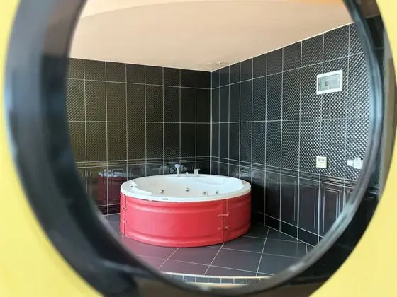 Suite Jakuzi Balayı Odası