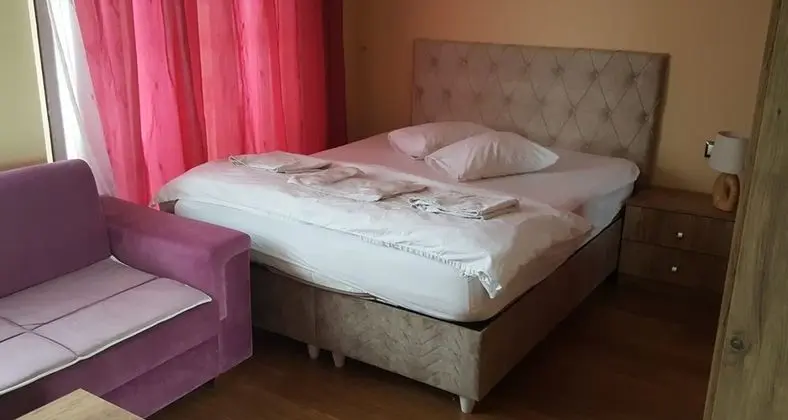 Balkonlu Studio 2 Kişilik Oda